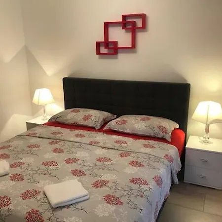 Iliskovic Apartament *