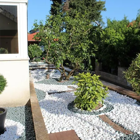 Iliskovic Apartment